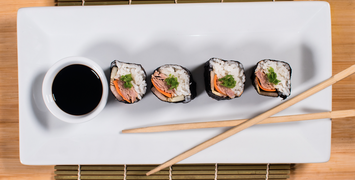 BRUNSWICK ® TUNA SUSHI ROLL