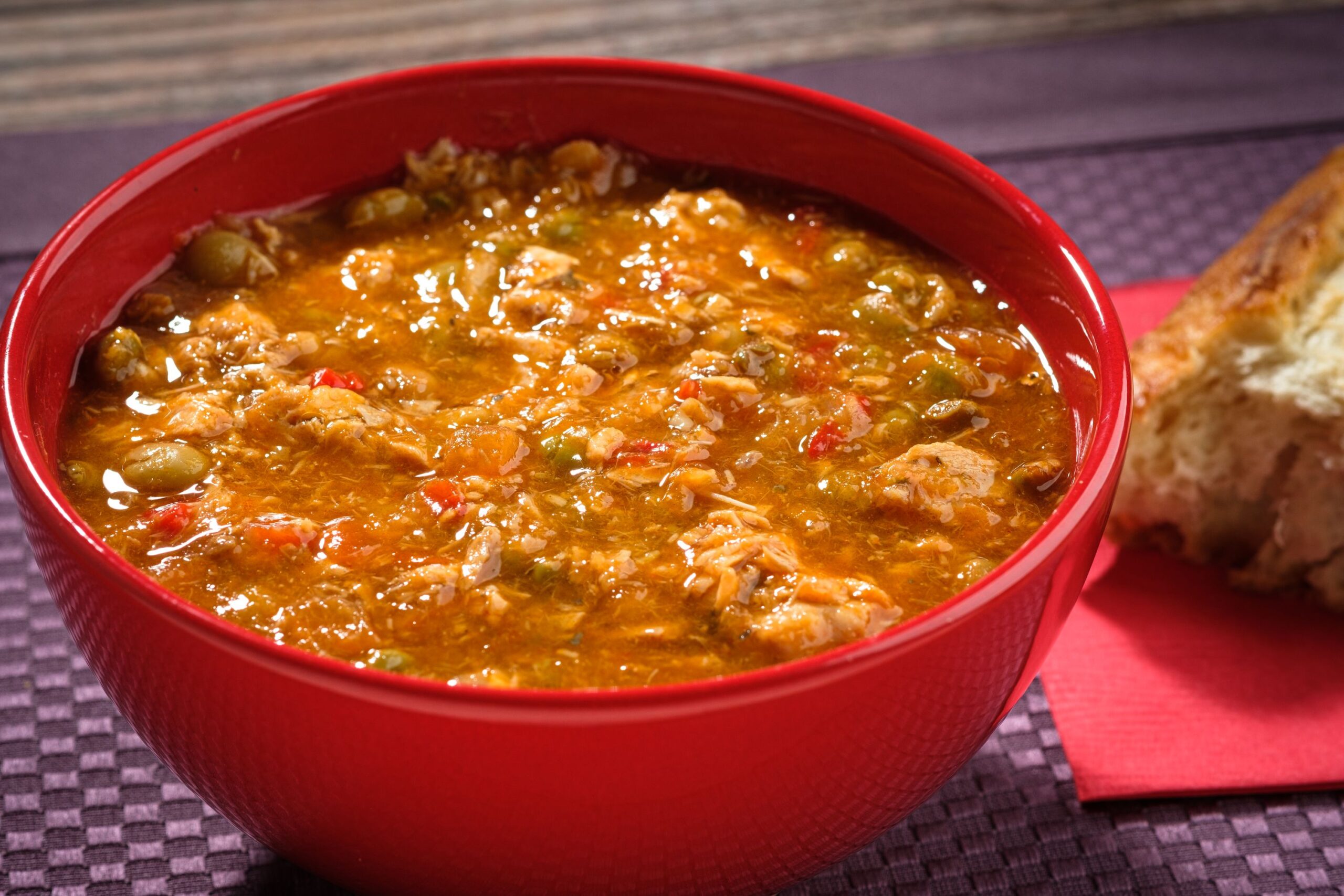 BRUNSWICK® PINK SALMON STEWED PEAS SOUP