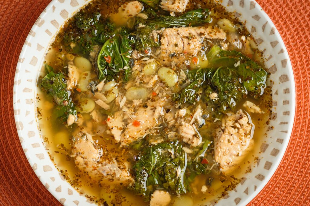 BRUNSWICK<sup>®</sup> SALMON, KALE AND BUTTER BEAN SOUP