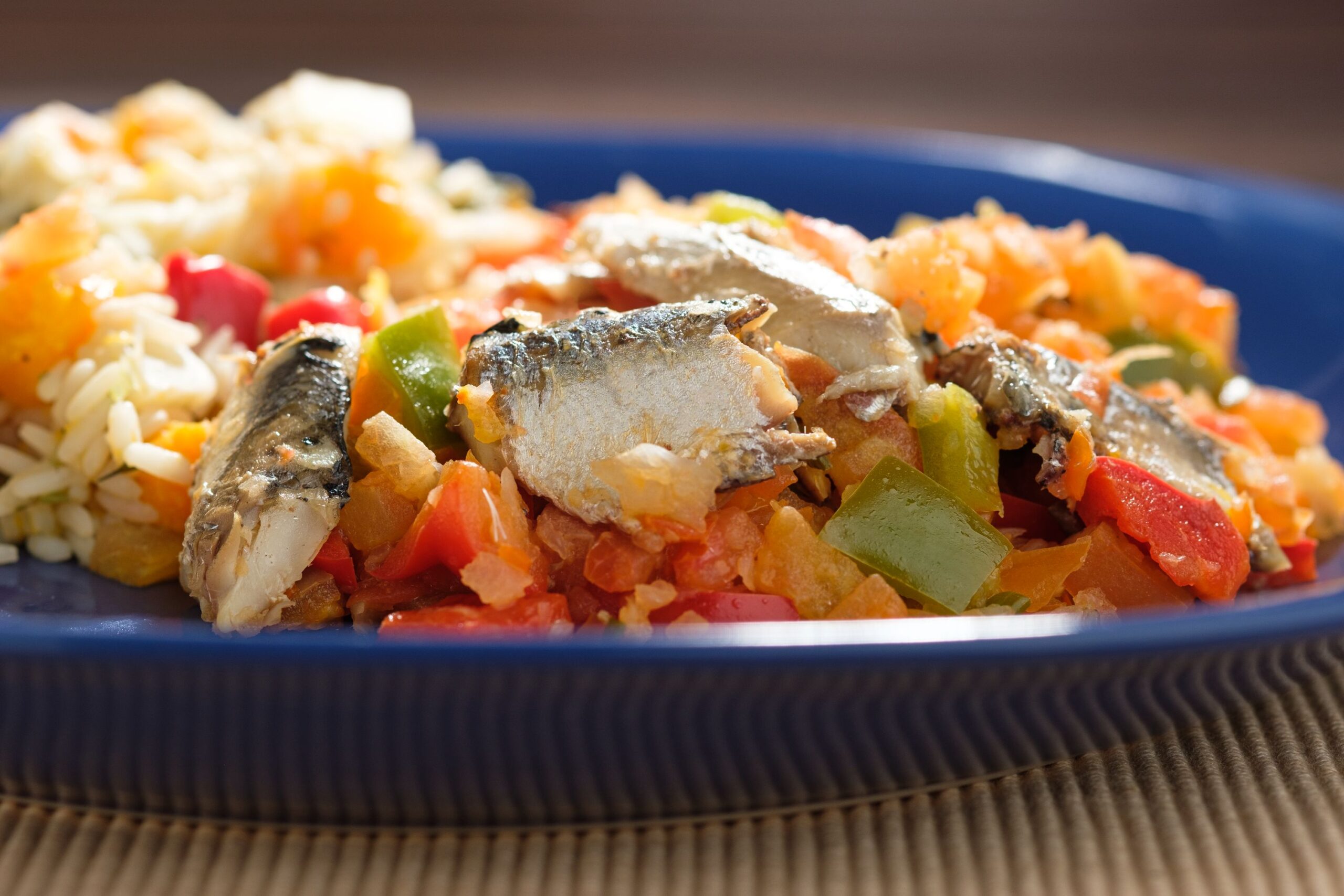 BRUNSWICK® SARDINES WITH PUMPKIN SEASONED RICE