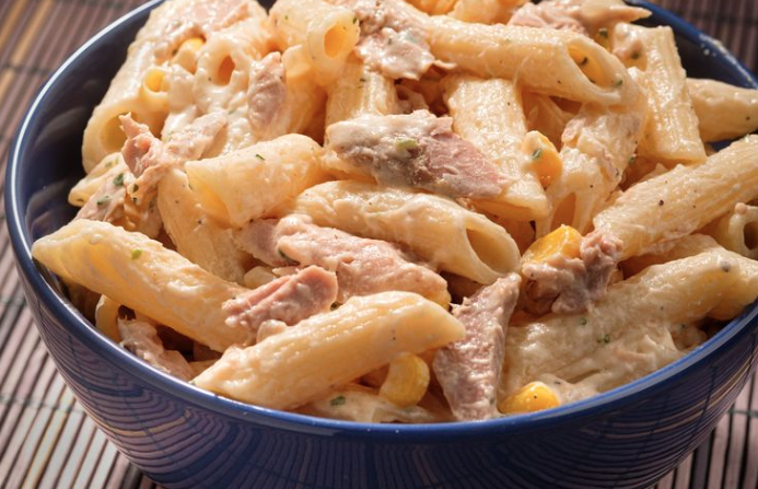 Smoke Alfredo Tuna Pasta